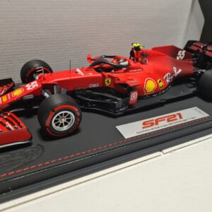 5951616425397436718 FERRARI SF21 C.SAINZ 1/18
