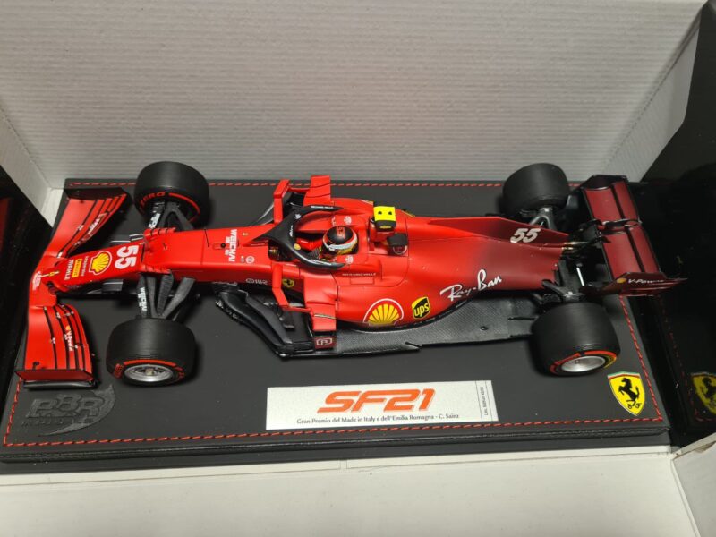 5951616425397436721 FERRARI SF21 C.SAINZ 1/18