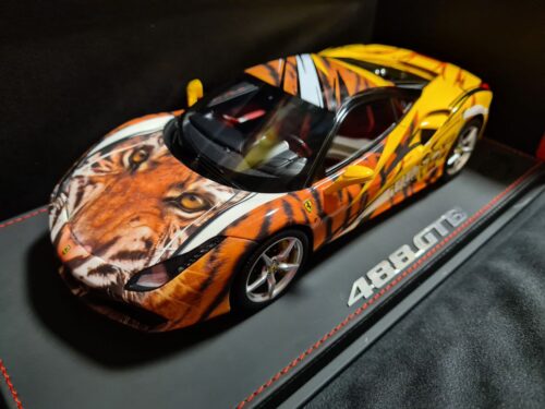 5953868225211121361 FERRARI 488 GTB TIGER 1/18