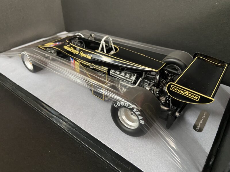 IMG_7035 LOTUS 77 F1 R.PETERSON 1/18
