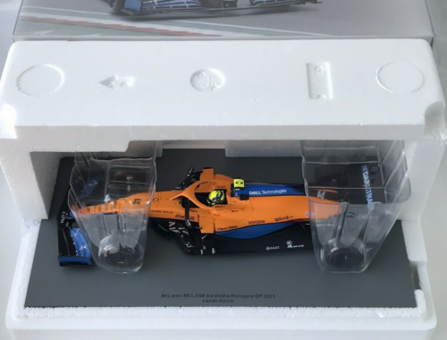 18S585 McLAREN MCL35M L. NORRIS 1/18