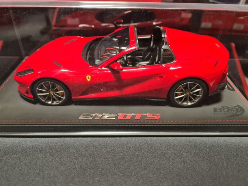 5960939940403594102 FERRARI 812 GTS 1/18