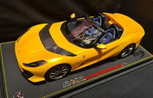 5960939940403594125 FERRARI 812 COMPETIZIONE APERTA 1/18