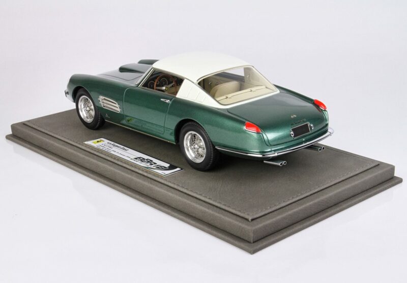 FERRARI 4.9 SUPERFAST S/N 0719SA 1/18