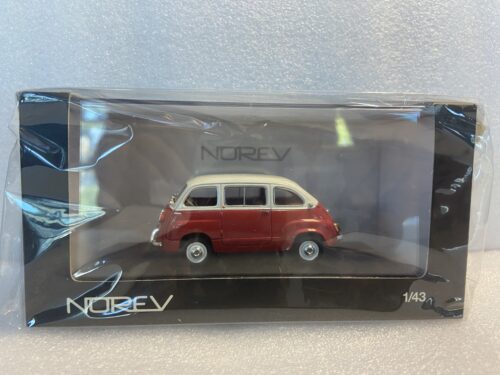 IMG_8622 FIAT 600 MULTIPLA 1/43