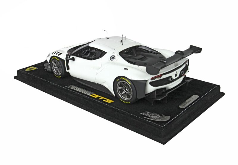 P18225BA FERRARI 296 GT3 1/18