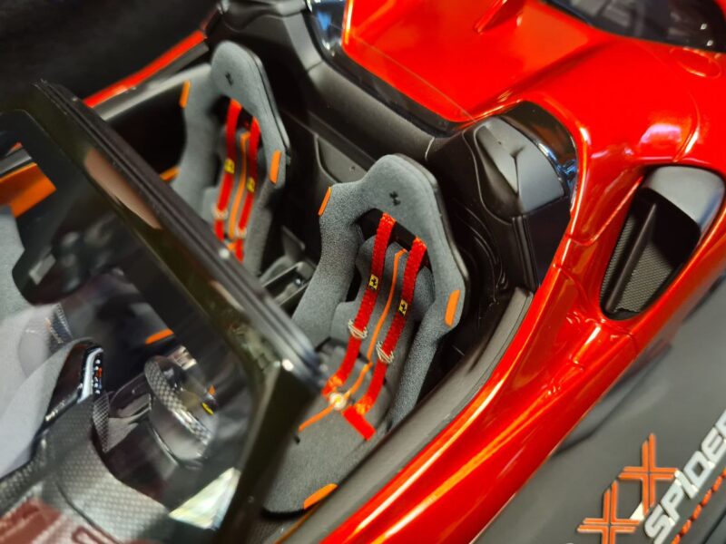 5780571268389652668 FERRARI SF90 XX SPIDER 1/18