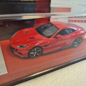 5782823068203336847 FERRARI PORTOFINO M SPIDER TETTO CHIUSO 1/43