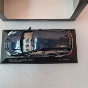 5798414482387616928 PORSCHE CAYENNE TURBO 2010 1/43