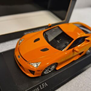 LEXUS LFA 2011 1/43