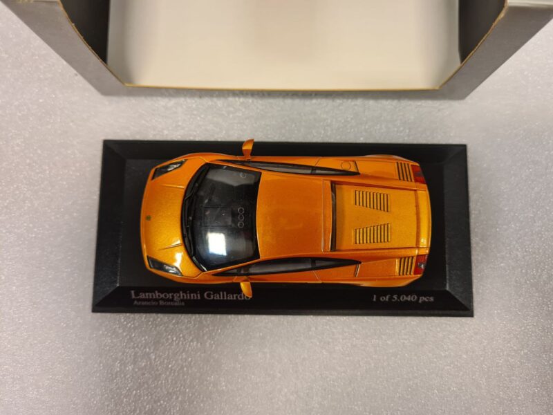 LAMBORGHINI GALLARDO 2004 1/43