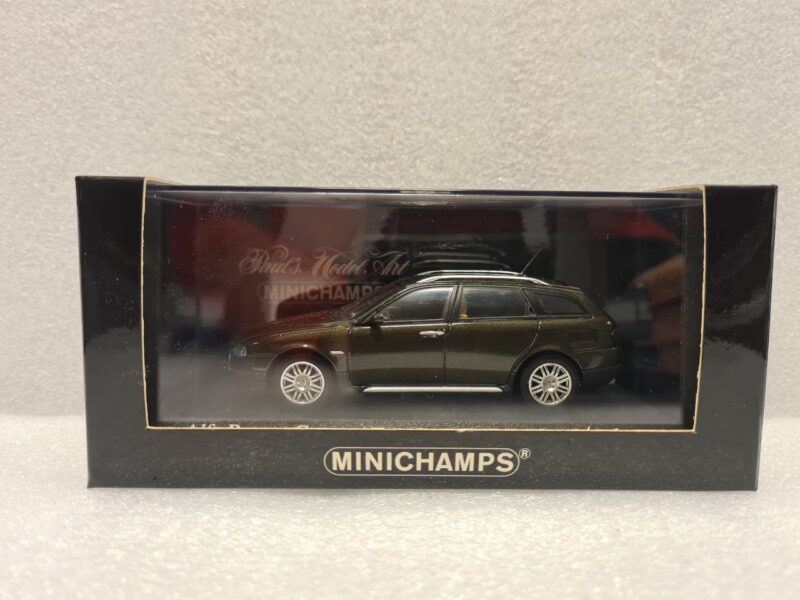 5800666282201302429 ALFA ROMEO CROSSWAGON 2004 1/43
