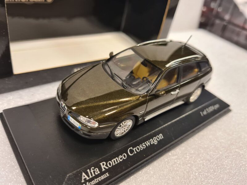 5800666282201302433 ALFA ROMEO CROSSWAGON 2004 1/43