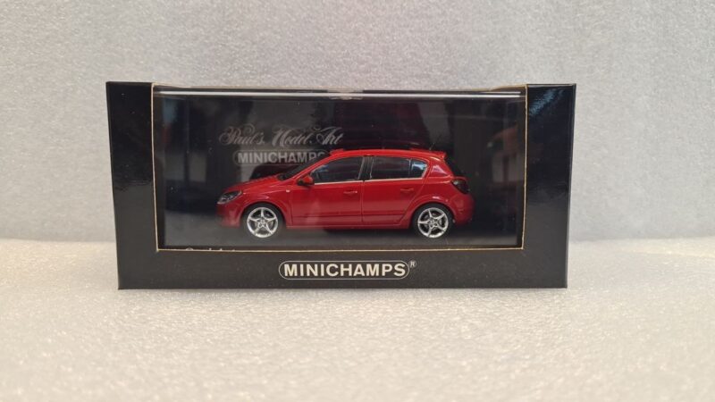 OPEL ASTRA 2004 1/43