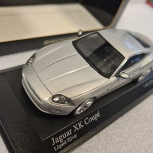 5805515399062734409 JAGUAR XK COUPE' 2006 1/43