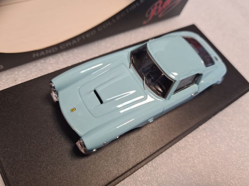 FERRARI 250 GT SWB STREET 1/43