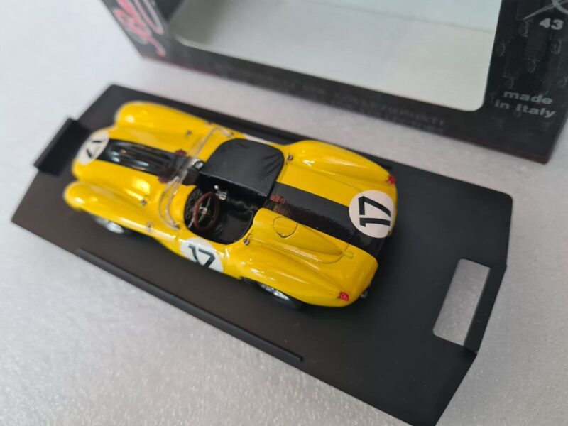 FERRARI 250 TR "TESTA ROSSA" GOMEZ MENA-DROGO 1/43
