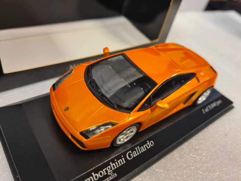 LAMBORGHINI GALLARDO 2004 1/43