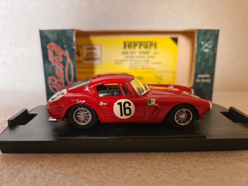 FERRARI 250 GT SWB 1961 1/43