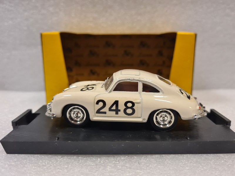 PORSCHE 356 1/43