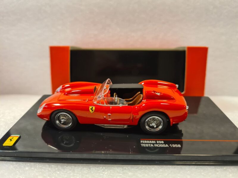 FERRARI 250 TESTAROSSA 1/43