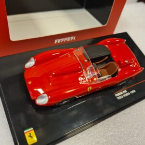 FERRARI 250 TESTAROSSA 1/43