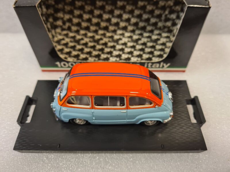 FIAT 600D MULTIPLA "OPERAZIONE SAN GENNARO" 1/43