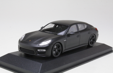 940062370 PORSCHE PANAMERA TURBO 2013 1/43