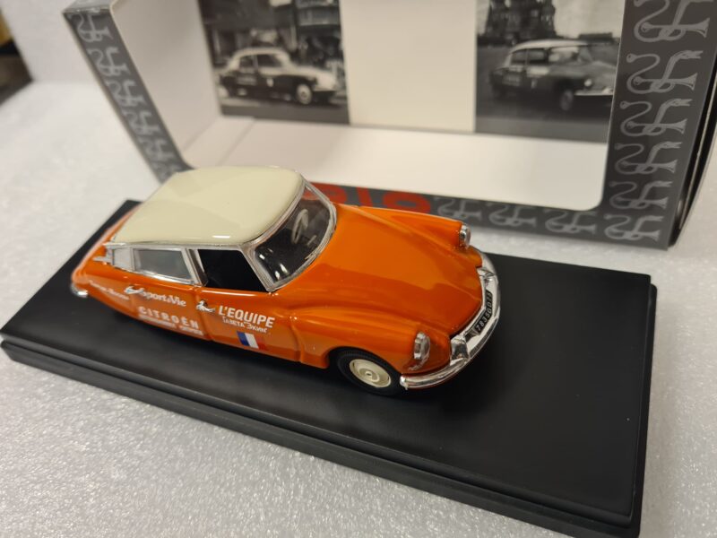 CITROEN ID 19 1/43