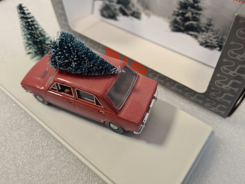 FIAT 128 1° SERIE BUON NATALE 2024 1/43
