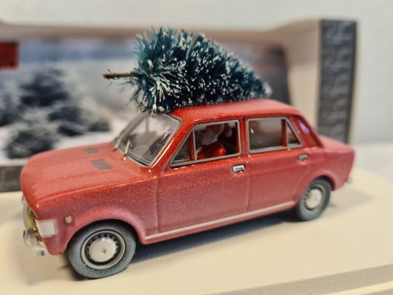 FIAT 128 1° SERIE BUON NATALE 2024 1/43