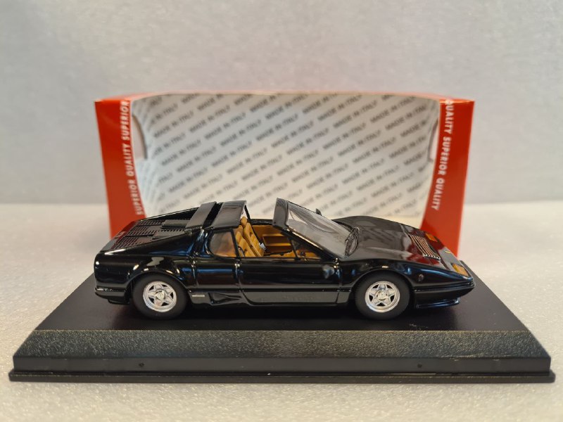 FERRARI 512 BB TARGA 1981 1/43