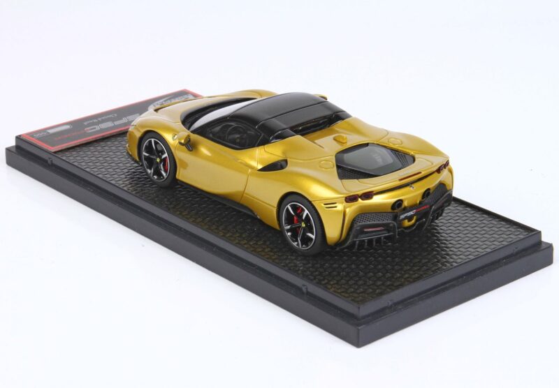 FERRARI SF90 SPIDER 1/43