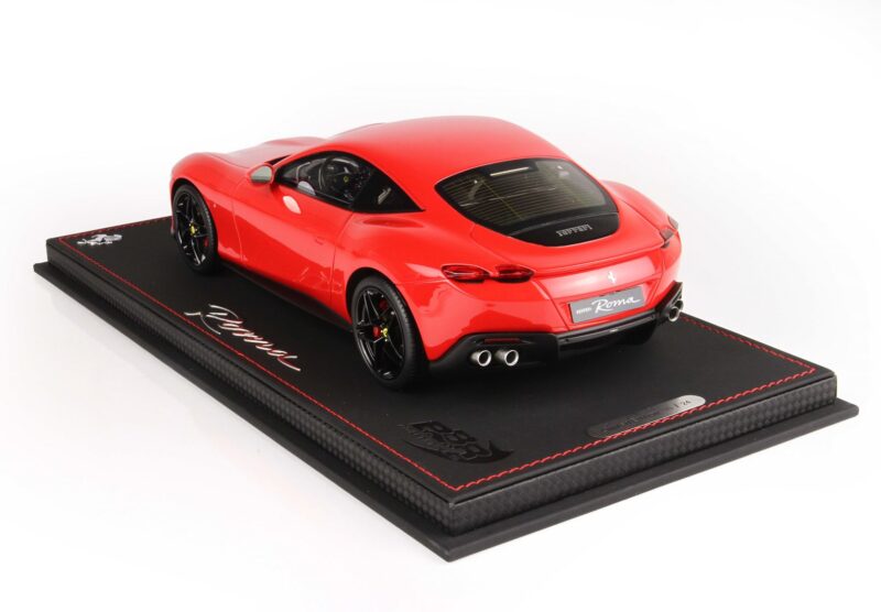 FERRARI ROMA 1/18