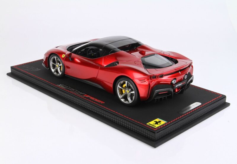 FERRARI SF90 STRADALE 1/18