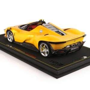 FERRARI SP3 DAYTONA 1/18