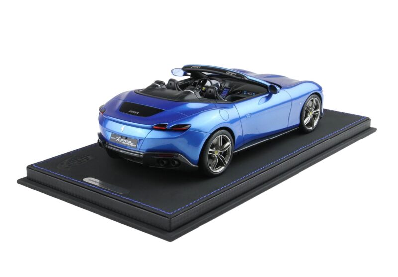 FERRARI ROMA SPIDER 1/18