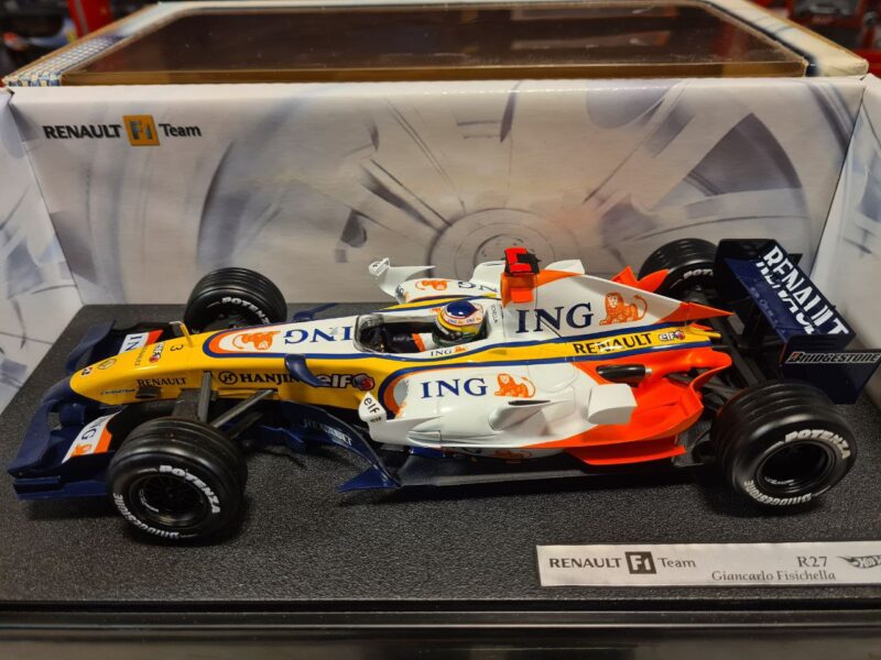 RENAULT F1 R27 ING G.FISICHELLA 1/18