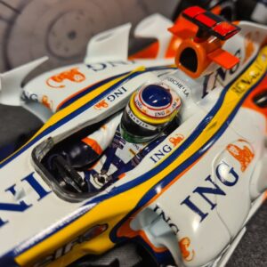 RENAULT F1 R27 ING G.FISICHELLA 1/18