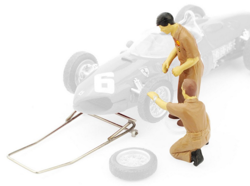 MECCANICI FERRARI 1961 + CRIC CAMBIO GOMME Pz.2