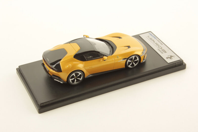FERRARI 12 CILINDRI 1/43