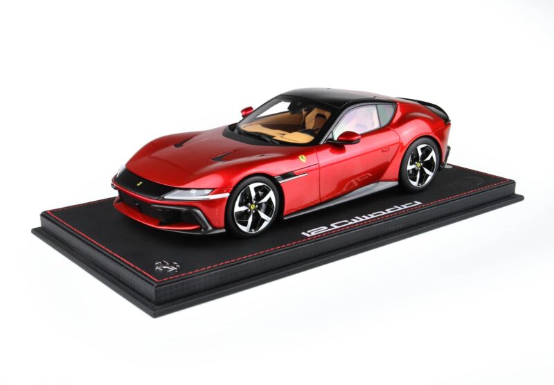 FERRARI 12 CILINDRI TETTO PANORAMICO 1/18