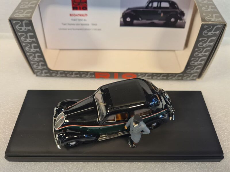 FIAT 1500 6C 1/43