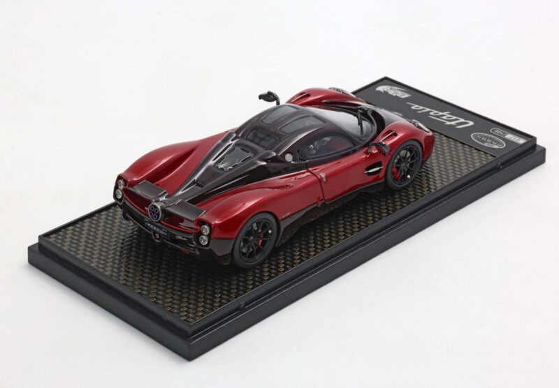 PAGANI UTOPIA 1/43