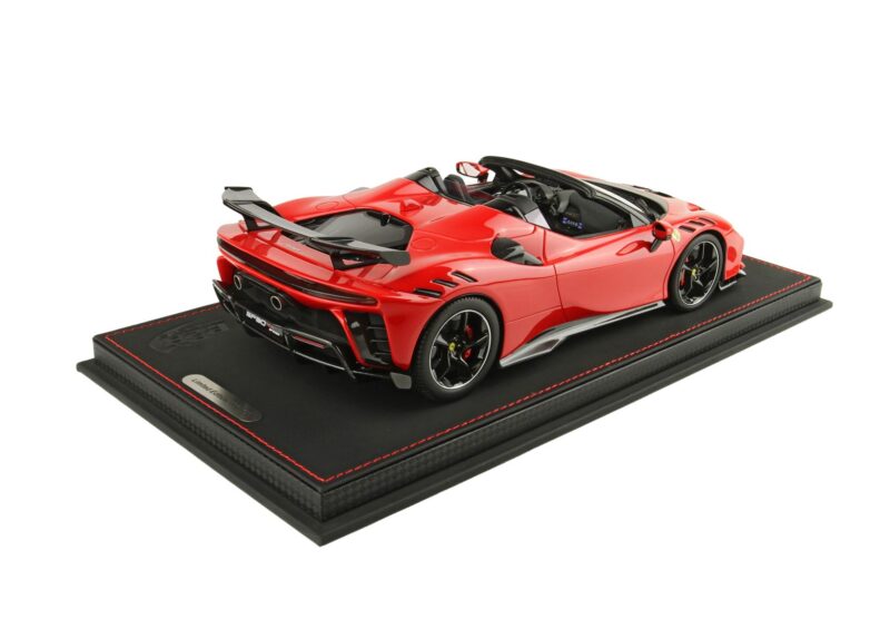 FERRARI SF90  XX SPIDER 1/18