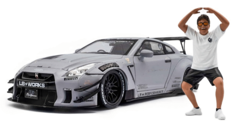 NISSAN GT-R (R35) LIBERTY WALK COUPE W/A.D.FIGURE 2018 1/18