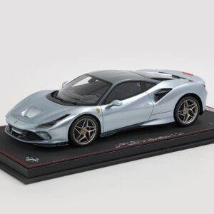 FERRARI F8 TRIBUTO 1/18
