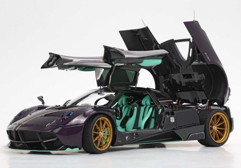 PAGANI HUAYRA DINASTIA YAZI 1/18