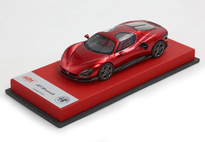 ALFA ROMEO 33 STRADALE 1/43