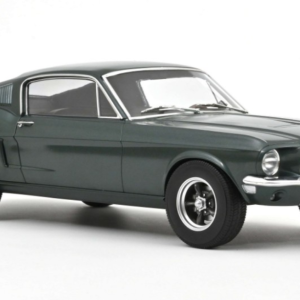 FORD MUSTANG FASTBACK 1968 1/12
